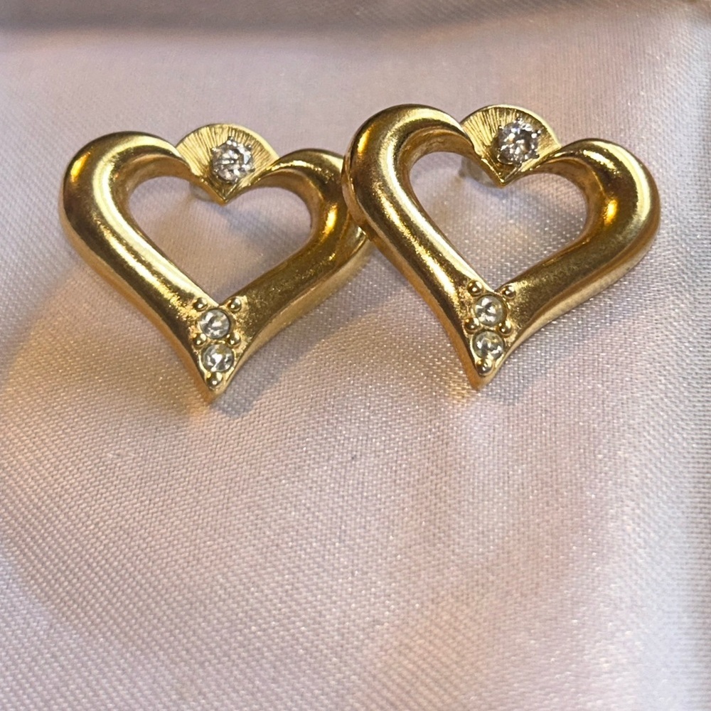 Vintage Gold Convertible Heart Earrings with Rhinestones - Picture 5 of 8